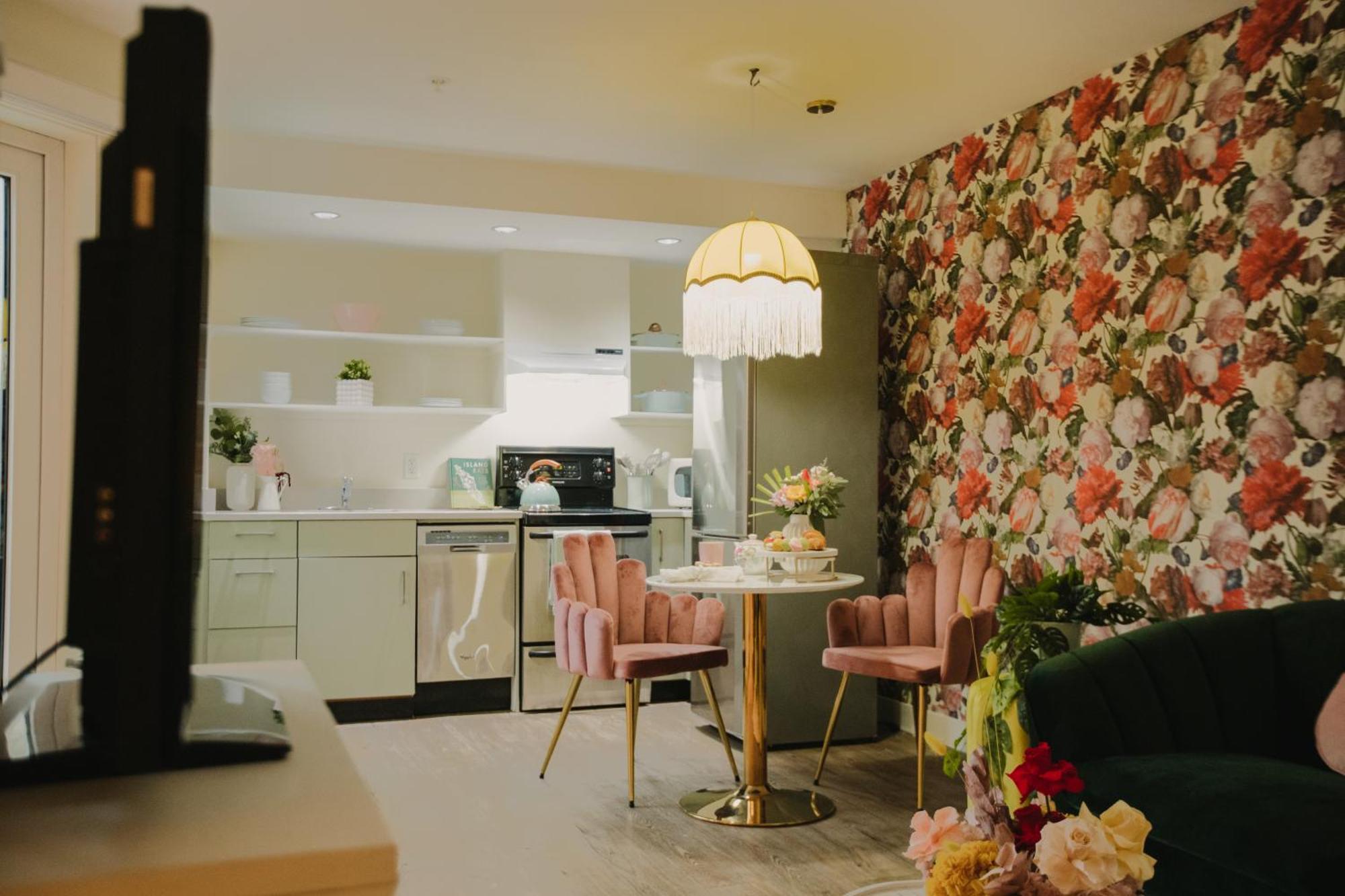 The Garden Room At Waddington Flats Victoria Exterior foto